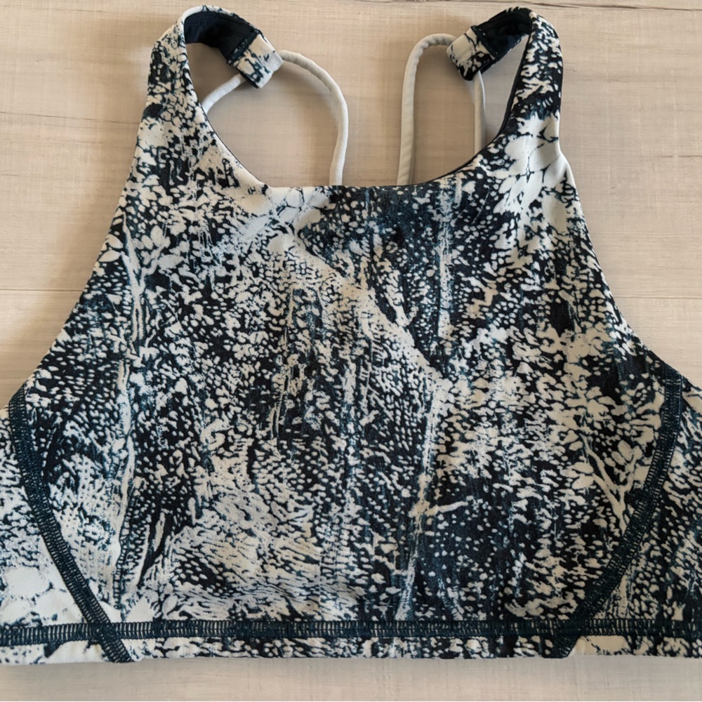 lululemon athletica Black and White Sports Bra